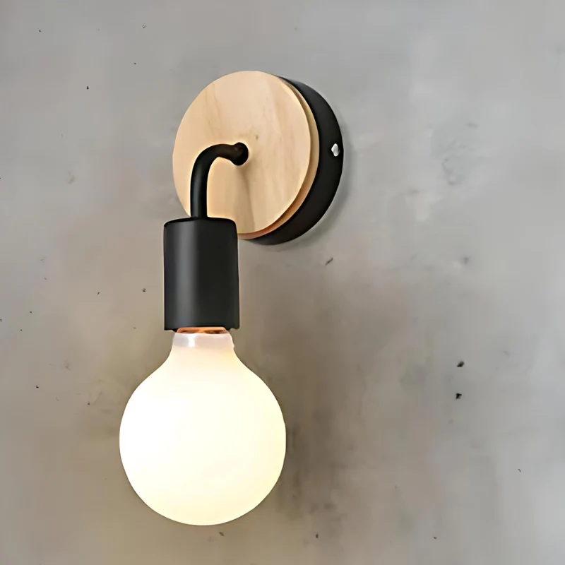 LumiEra - Elegant vegglampe laget av jern og tre i nordisk stil | Luvikno