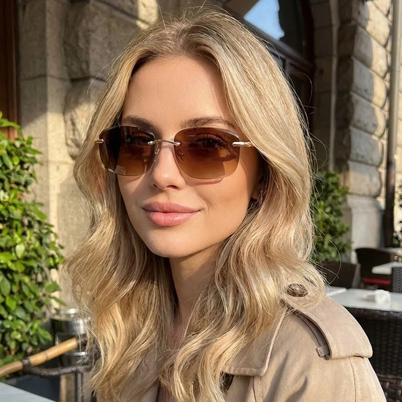 Damer Geometrisk Premium Solbrille med smal ramme Luvikno
