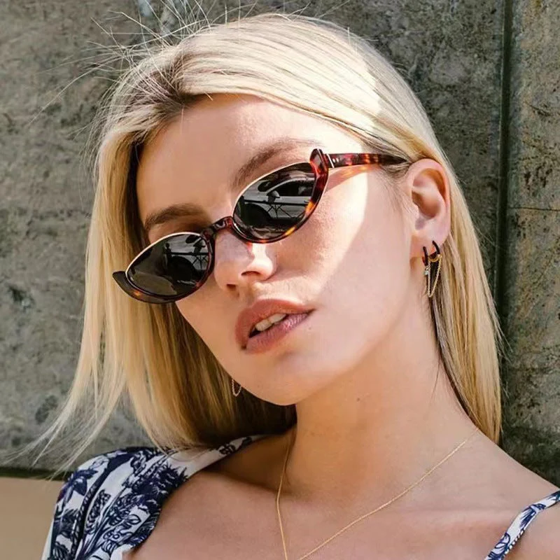 Dame Cat-Eye solbriller med diskret ramme og polarisert glass Luvikno