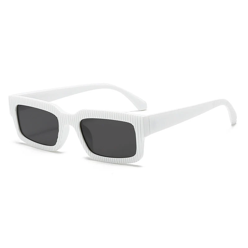 Dame moteriktig solbrille med geometrisk ramme Luvikno