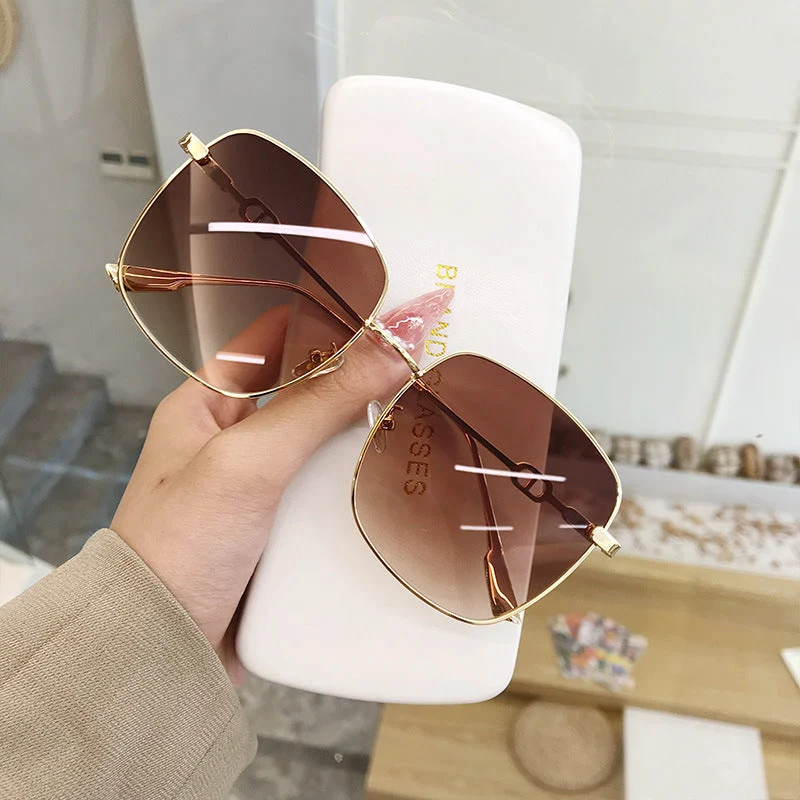 Dame Elegant Oversized Solbrille med Firkant-Design og UV-Beskyttelse Luvikno