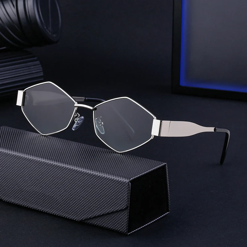Dame geometrisk solbrille med moderne ramme Luvikno