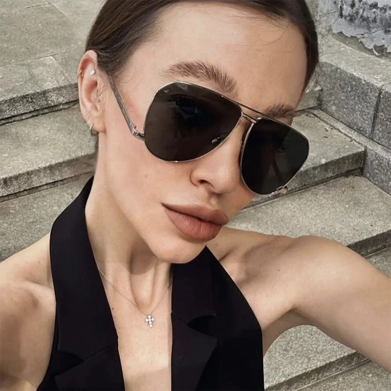 Dame elegante Aviator solbriller Luvikno