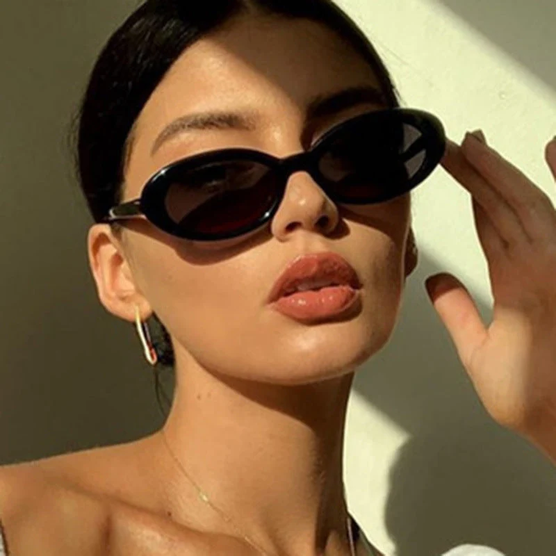 Dame Cat-Eye solbriller med gjennomsiktig ramme og gradient linser Luvikno