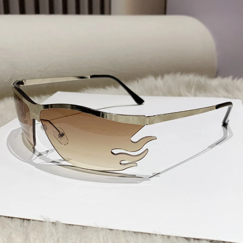 Damer futuristisk solbrille med elegant gjennomsiktig ramme Luvikno