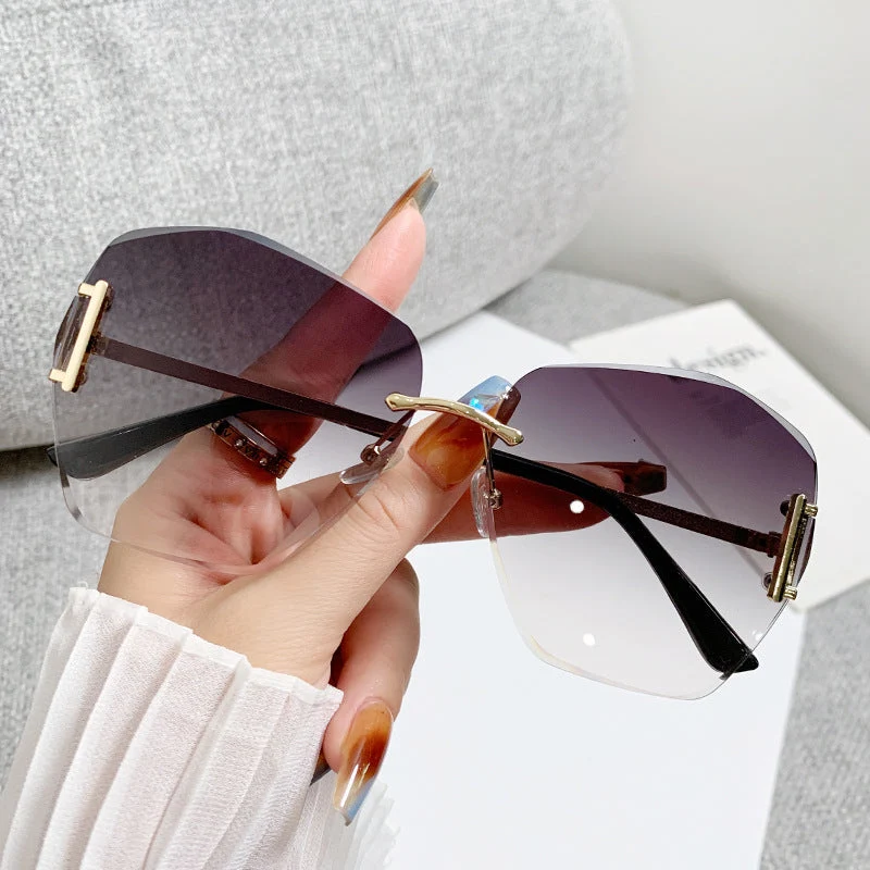Dame futuristisk kvadrat solbrille Luvikno