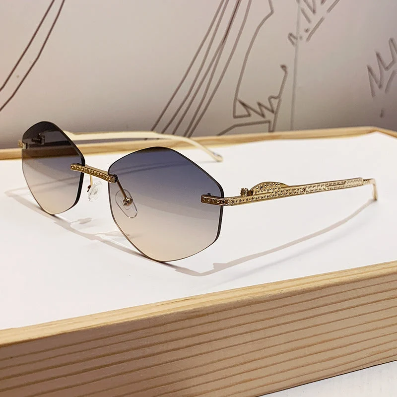 Dame ekstravagant solbrille med glitrende aksenter Luvikno