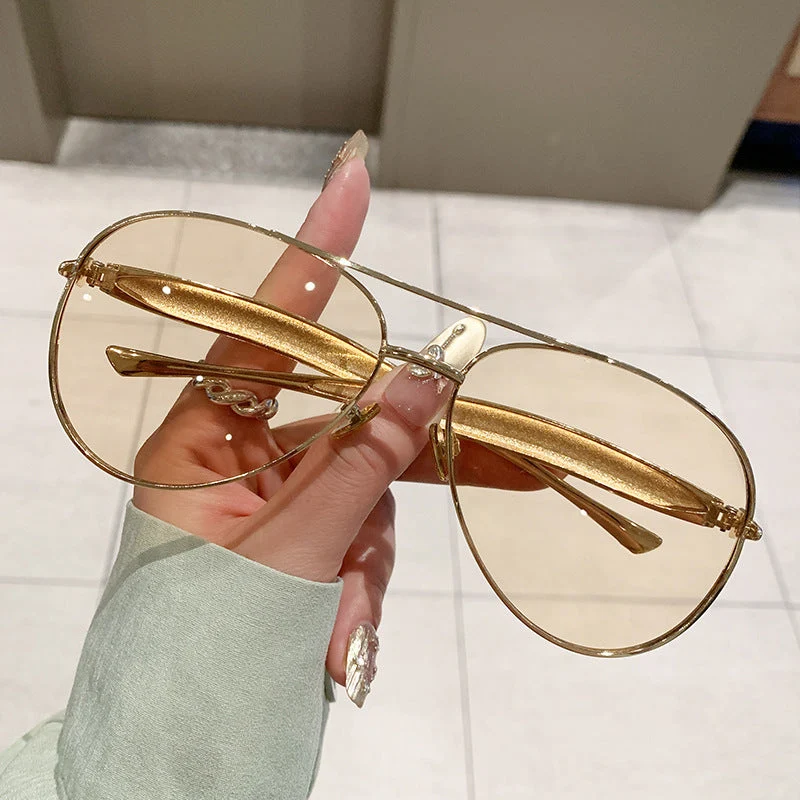 Dame eksklusive designerbriller med elegante detaljer og høyverdig metallsramme Luvikno