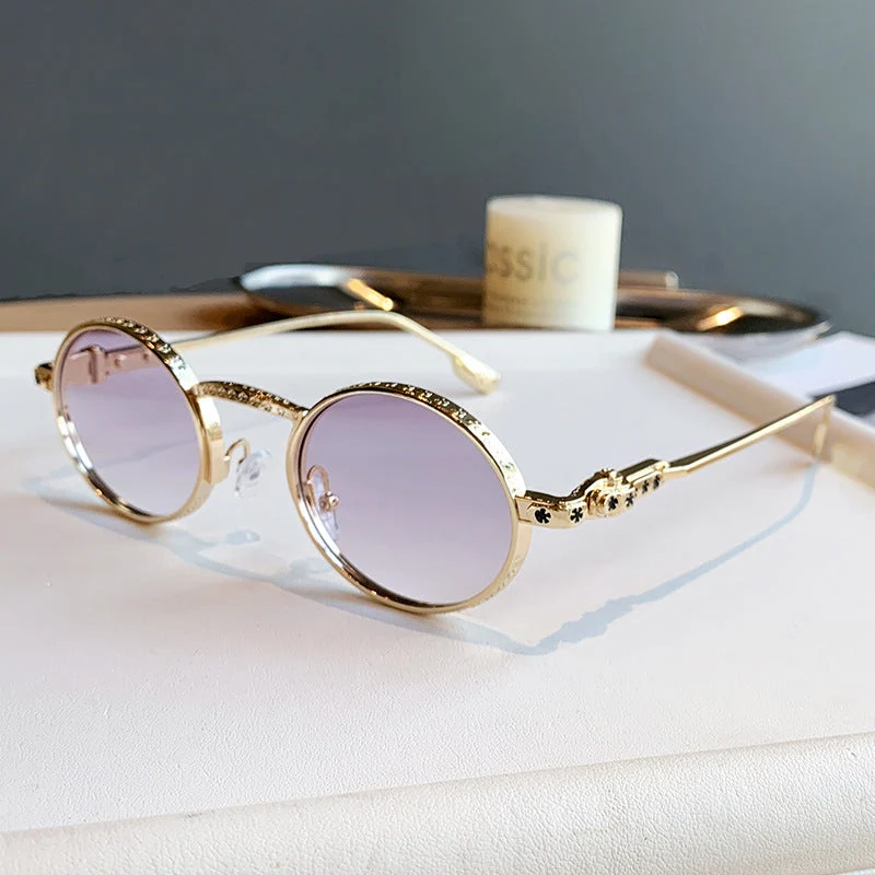 Dame Elegant solbrille med filigran detaljer Luvikno