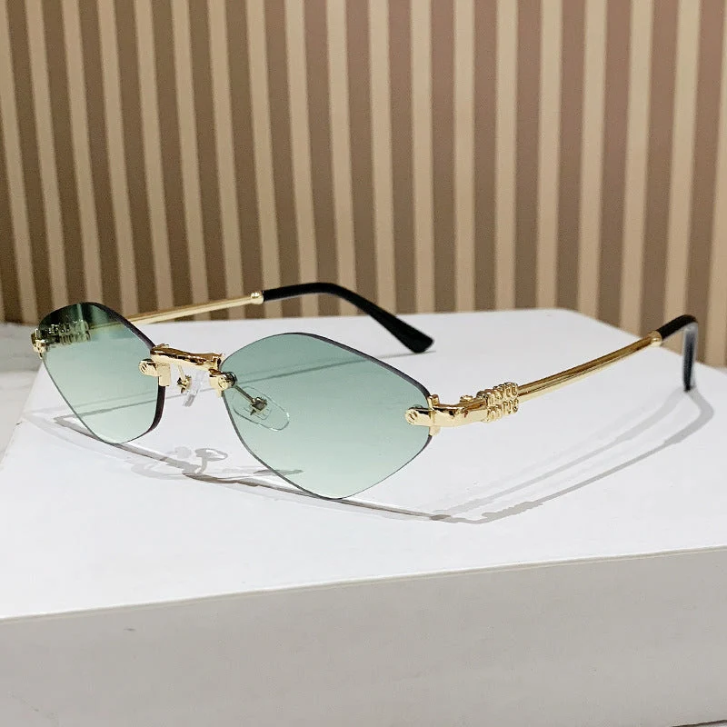 Dame Cat-Eye solbriller i moderne elegans stil Luvikno