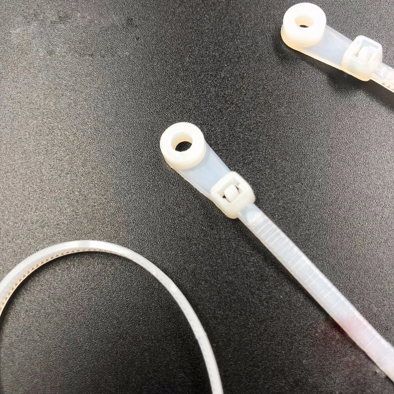 Monterbare selvlåsende plastkabler | Luvikno