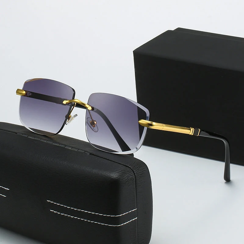 Dame kvadratisk solbrille med stilige plast- og metalldetaljer Luvikno