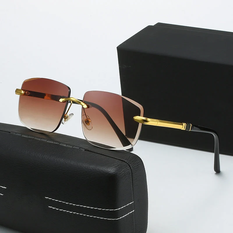Dame kvadratisk solbrille med stilige plast- og metalldetaljer Luvikno