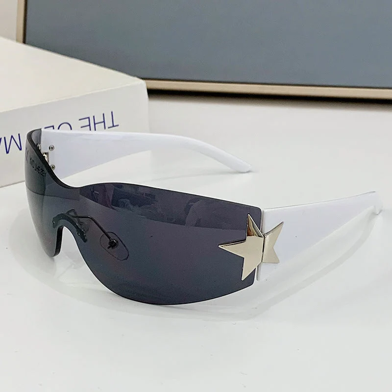 Dame moteriktig solbrille med kunstnerisk stjerneakcent Luvikno