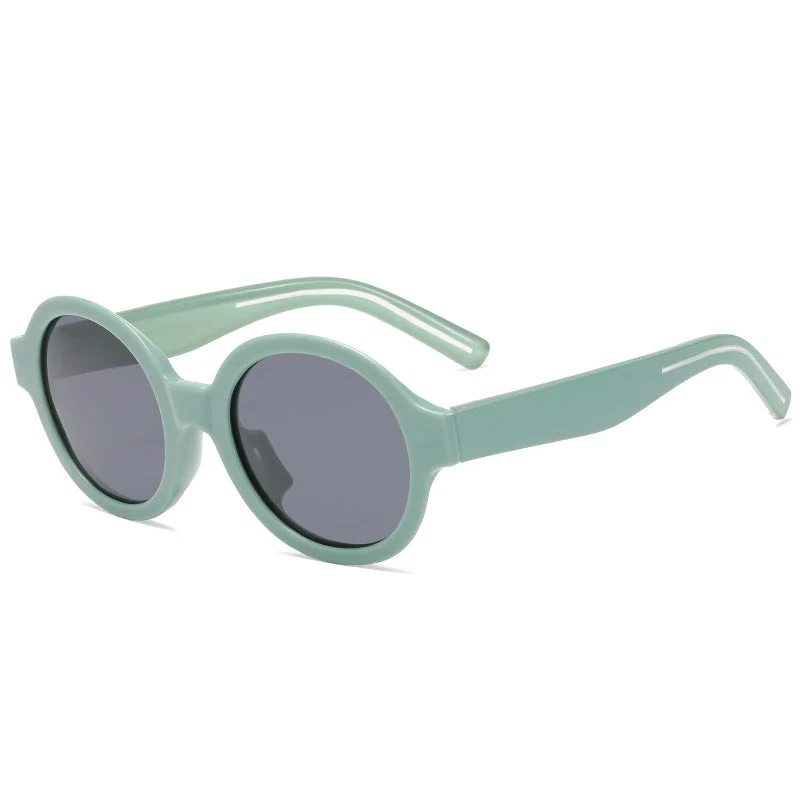 Dame moteriktig solbrille i stilfullt rundt design Luvikno