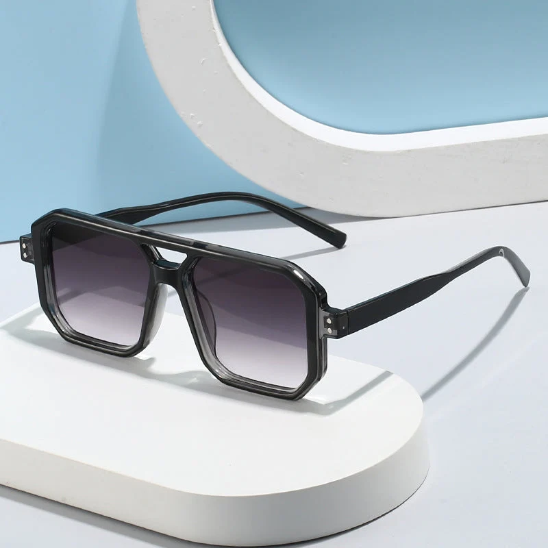 Dame moteriktig solbrille i moderne åttekantet design Luvikno