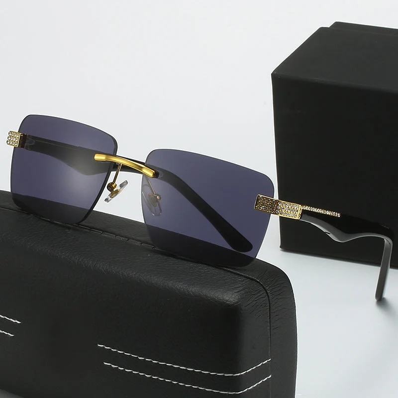 Dame fashion solbriller i elegant kvadratisk design Luvikno
