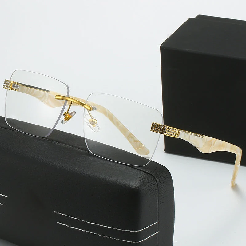 Dame fashion solbriller i elegant kvadratisk design Luvikno