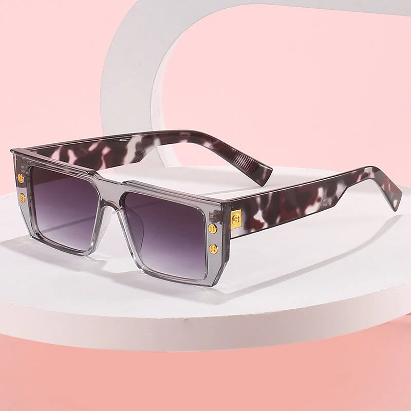 Dame moteriktig klar brille med gyldne detaljer Luvikno