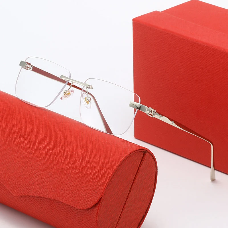 Dame moteriktig halvrandsbrille med elegant metallramme Luvikno