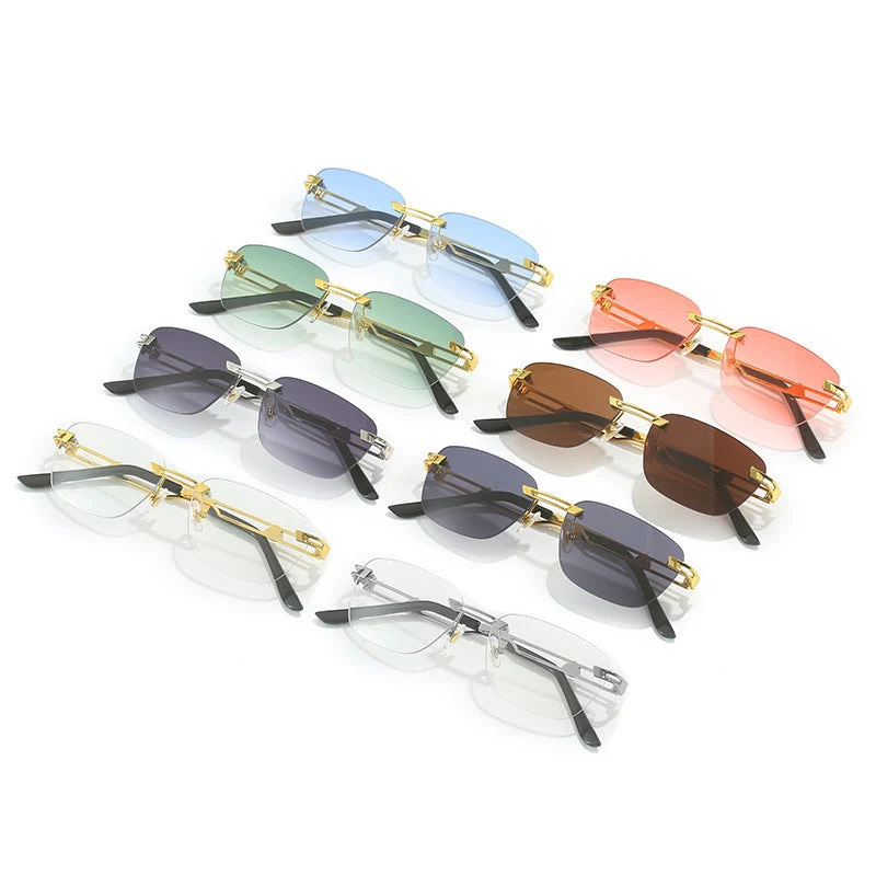 Dame Designer solbrille med elegant metallramme Luvikno