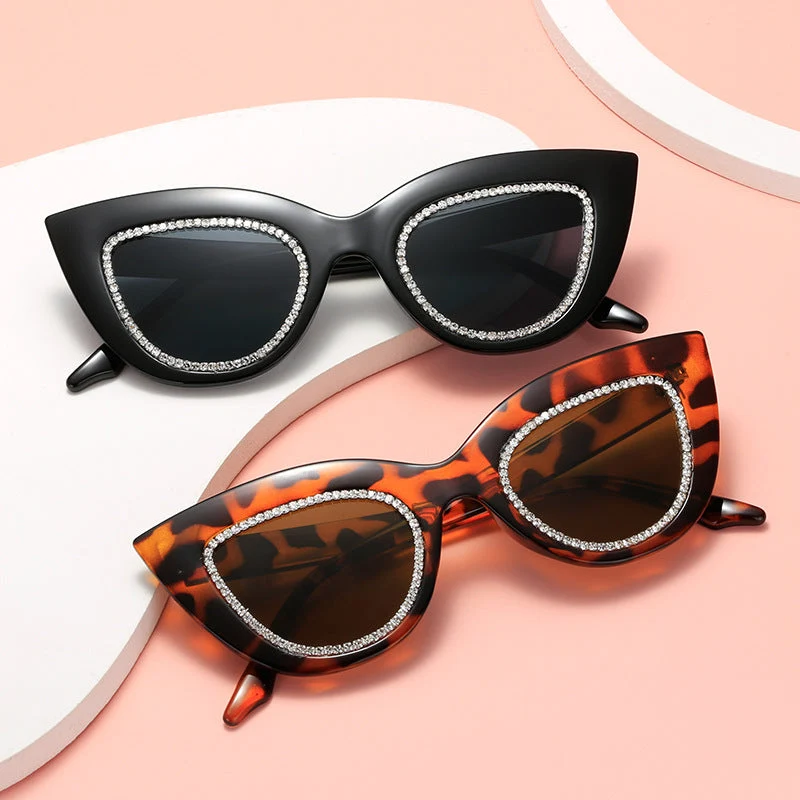 Dame Cat-Eye solbriller med glitrende aksenter Luvikno