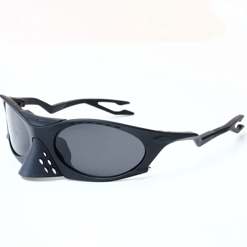 Damen Sporty Multilinsen-solbrille med ventilasjonssystem Luvikno