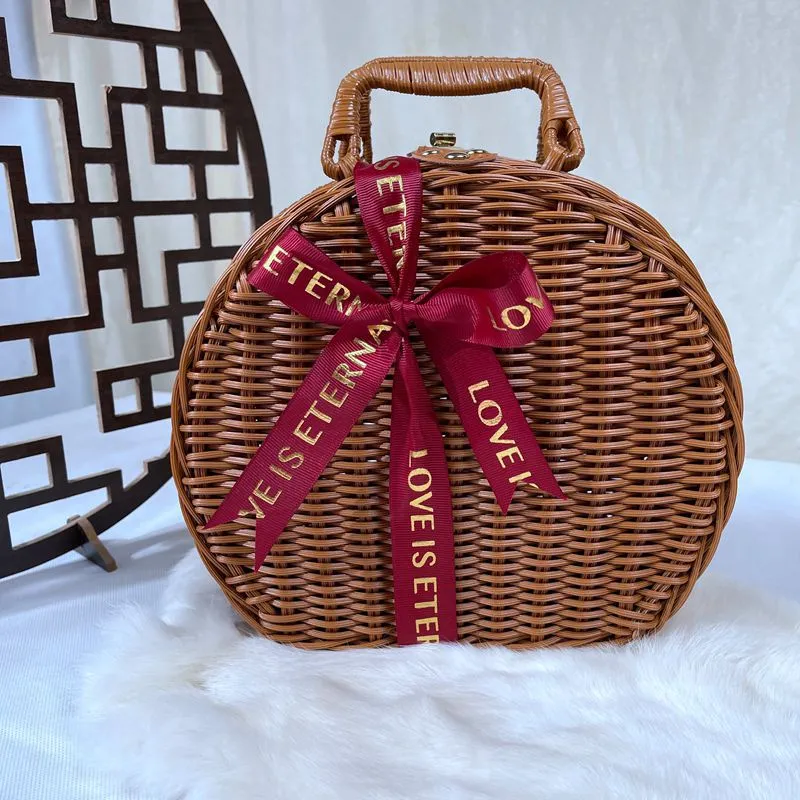 Dame stilige flettede håndveske Luvikno