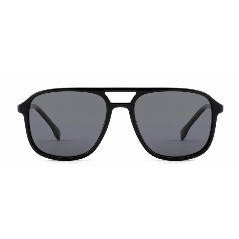 Dame solbrille i moderne, markante design med UV-beskyttelse Luvikno