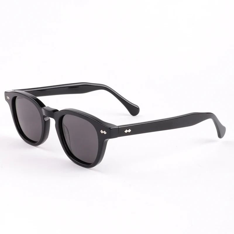 Dame solbrille i elegant skilpadde-design Luvikno