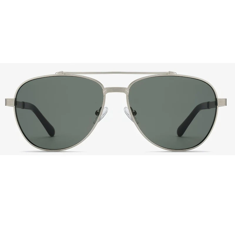 Dame solbriller i elegant aviator-design med polariserte linser Luvikno