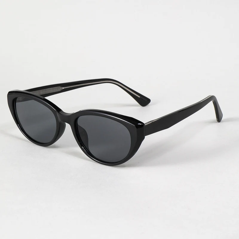 Dame solbriller i Cat-Eye stil med innovativ ramme Luvikno