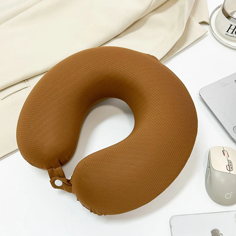 Unisex Komfortabelt Nakkepute med ergonomisk design Luvikno