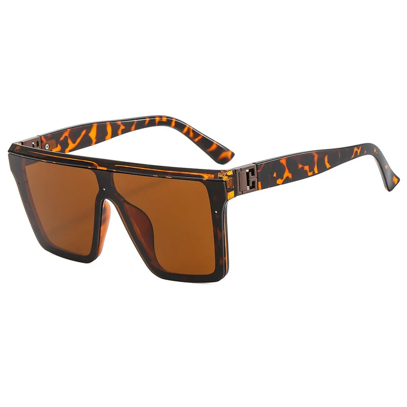 Dame oversized solbrille i trendy stil med bred rammestruktur Luvikno