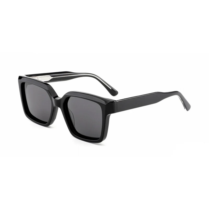 Damer moterik solbrille i markant kvadratisk design Luvikno