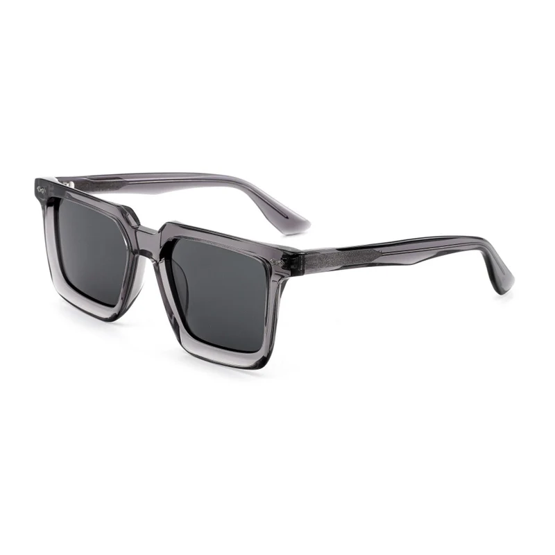 Dame moteriktig solbrille i markant kvadratstil Luvikno
