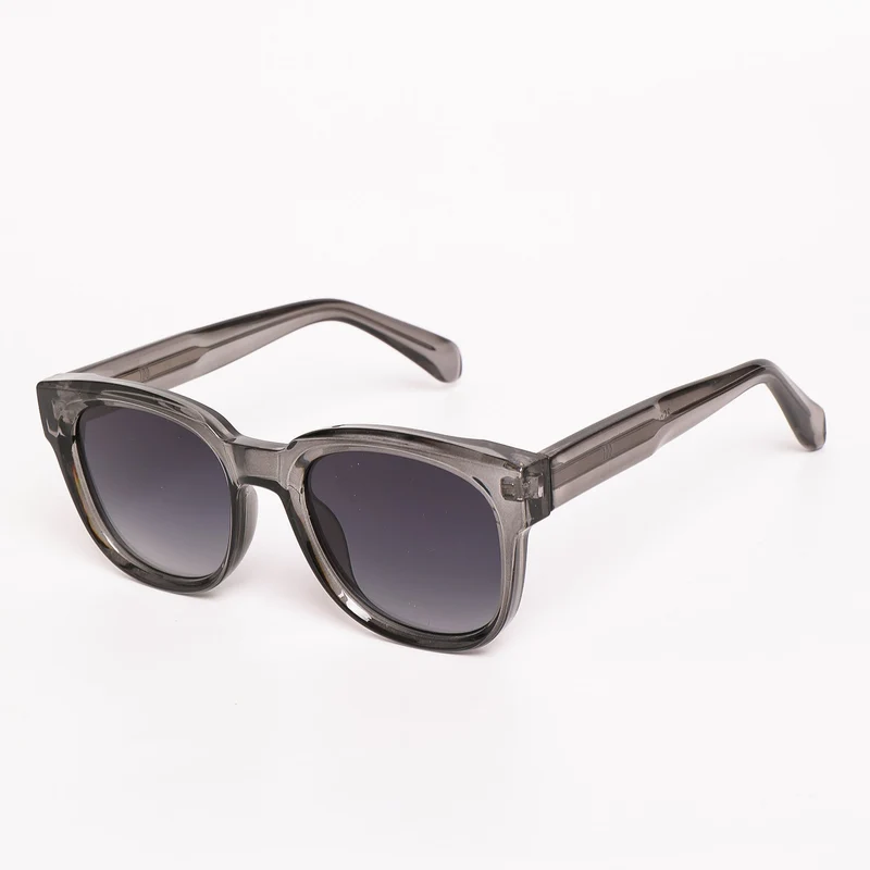 Dame moteriktig solbrille i elegant kvadrat-design med UV-beskyttelse Luvikno
