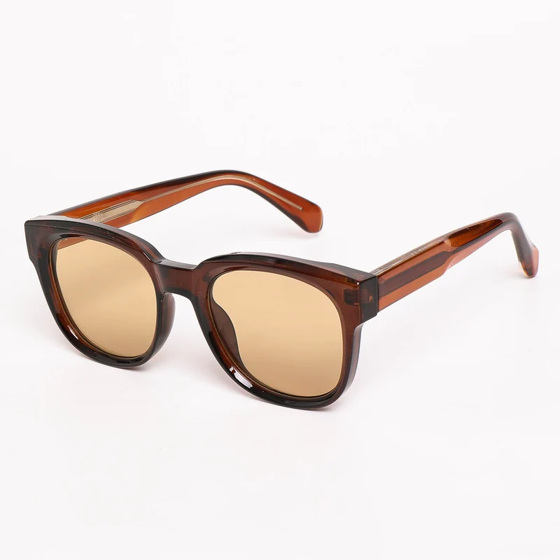 Dame moteriktig solbrille i elegant kvadrat-design med UV-beskyttelse Luvikno