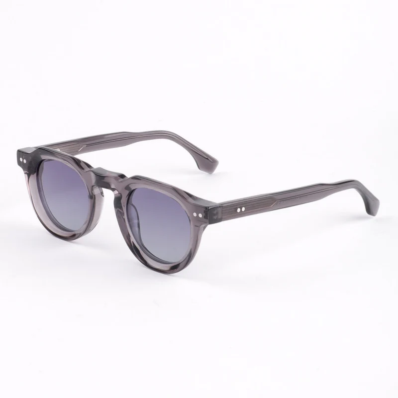 Dame moteriktig solbrille i unikt retrodesign med polariserte linser Luvikno
