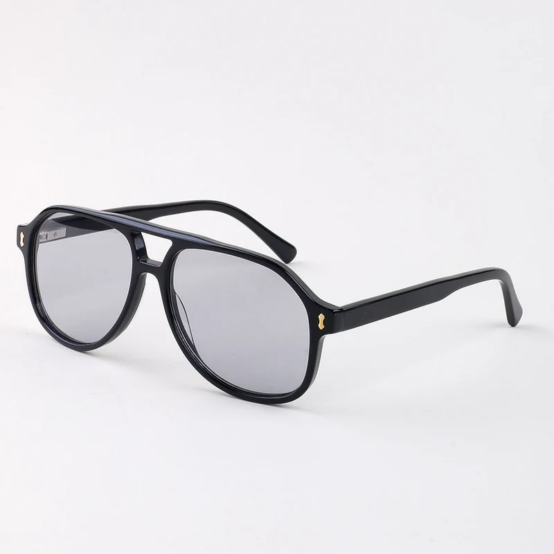 Dame moderne solbrille med innovativ ramme Luvikno