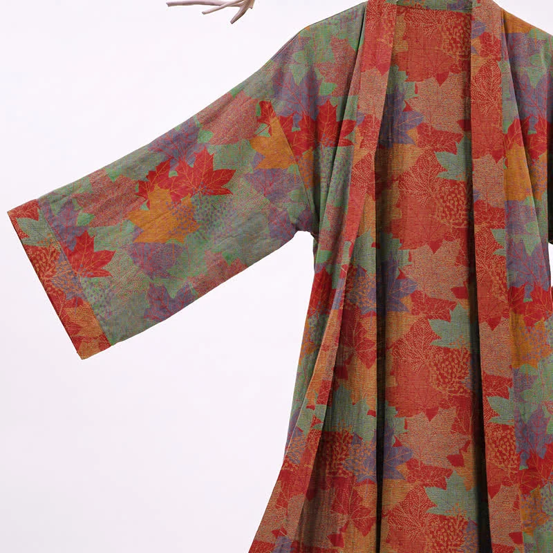 Kimono-Bademantel aus Baumwolle mit Ahornblattmuster für den Herbst