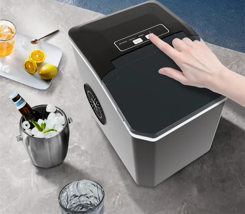 FrostQuick Eiswürfelmaschine Kompakt – Elektrischer Eisbereiter | 9 Eiswürfel in 6 Minuten | Tragbare Küchenlösung