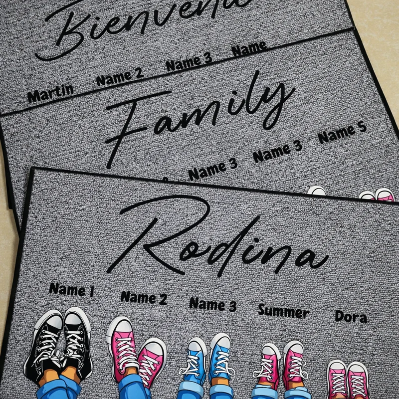 Personalisierte Familien Fußmatte mit Schuhen & Pfoten