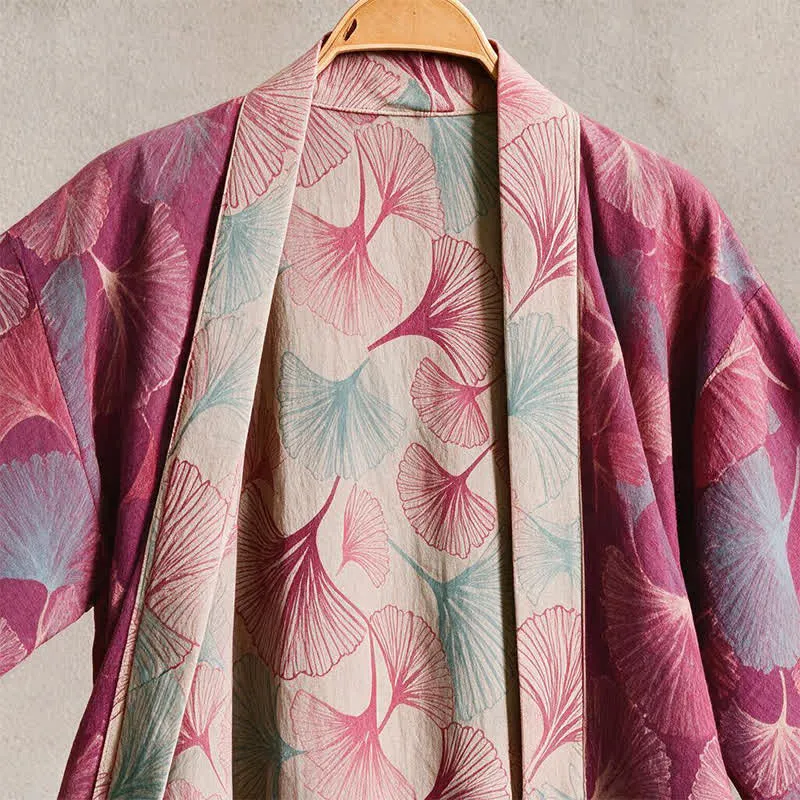 Künstlerischer Kimono aus Ginkgoblättern – Loungewear-Bademantel