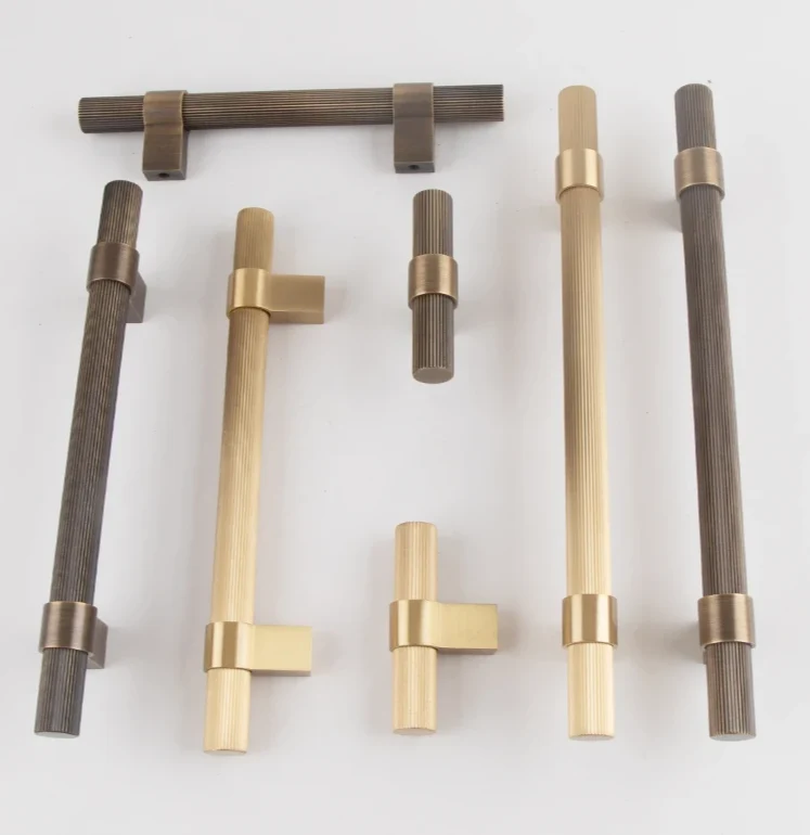 Lumarex LineaGold Möbelgriff 96 mm
