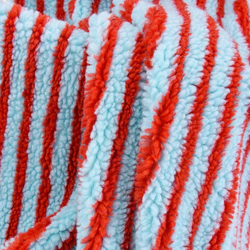 LambSoft Stripe Jacquard Lammfleece Stoff – Weiches Premium-Textil für Kinderkleidung & DIY
