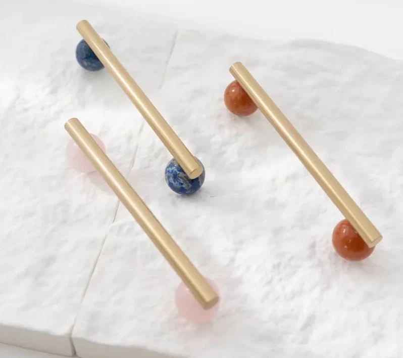 NordicLux Marmor & Messing Möbelgriffe – Edle Schubladen- und Schrankknöpfe im Nordic Design