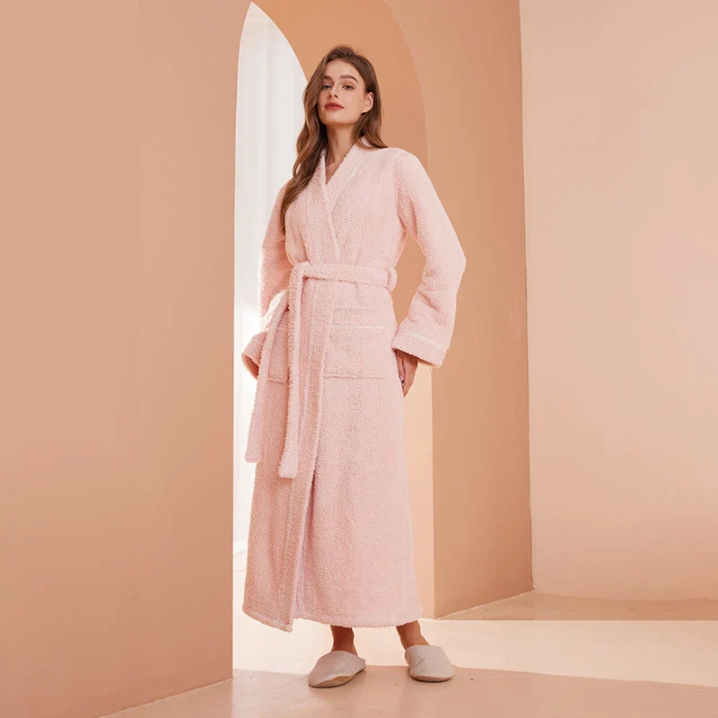 Bequemer, langer Bademantel aus Fleece in Volltonfarbe
