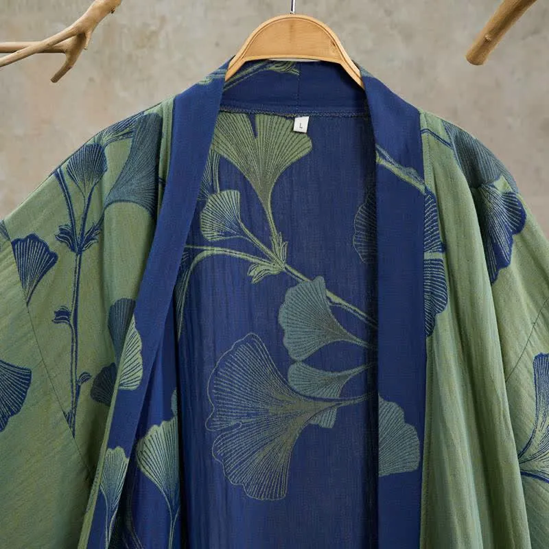 Retro-Kimono aus Baumwolle mit Ginkgoblatt