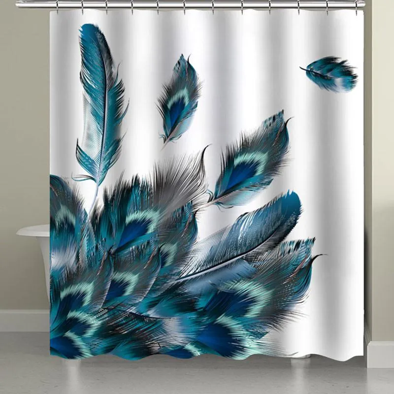 Moderner Duschvorhang mit blauem Federmotiv